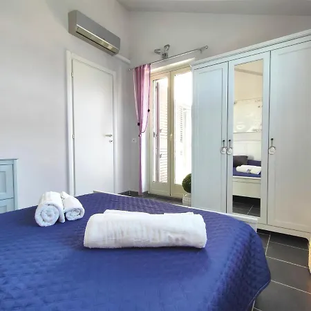 Villa Medea - Relax At 150Mt From The Beach Villa Terrauzza